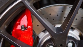 ABS: che cos’è e come funziona