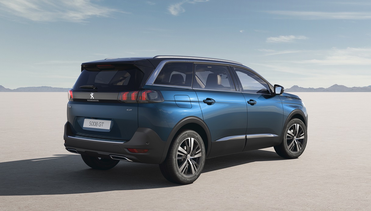 7 posti veri per la Peugeot 5008 