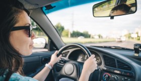 Punti patente neopatentati, come funziona la decurtazione con le nuove regole