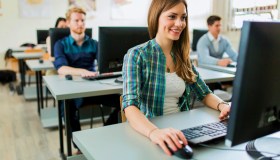 Esame di teoria della patente B, come sostenere delle simulazioni