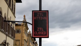 Auto elettriche e ibride, arriva la nuova norma per le ZTL