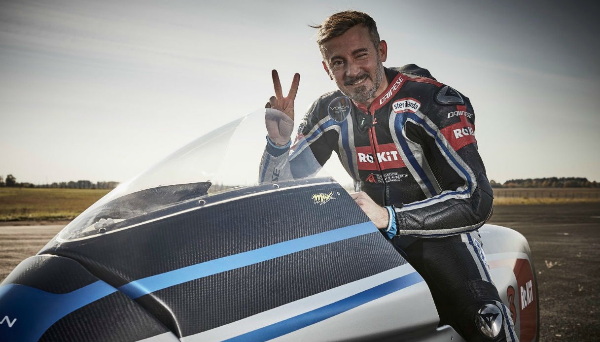 Nuovo incredibile record di velocità per Max Biaggi