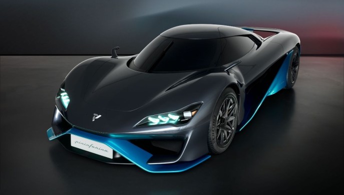 Apricale, design e potenza per l'hypercar