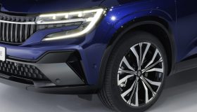 Nuovo Renault Espace, aperti gli ordini: i prezzi