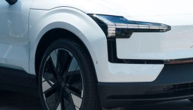 Volvo EX30, le prime immagini del nuovo SUV
