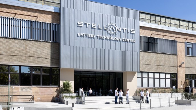 Stellantis: il primo Battery Technology Center in Italia