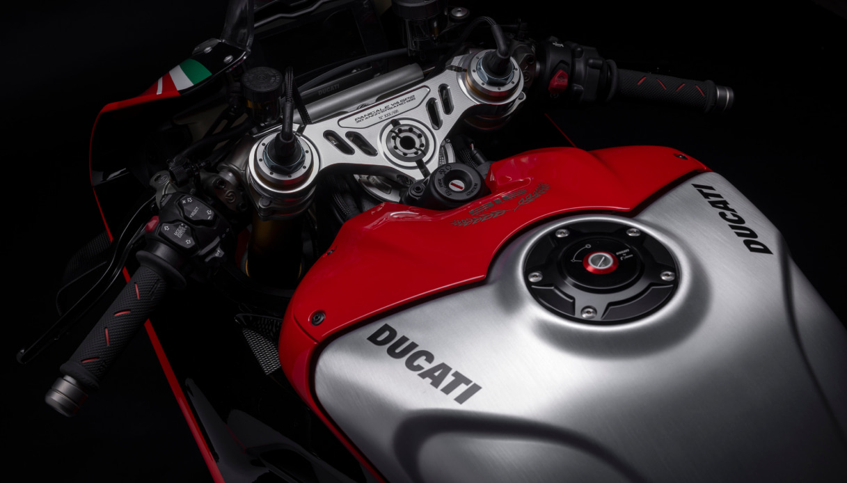 Ducati presenta a EICMA Panigale V4 30° Anniversario 916