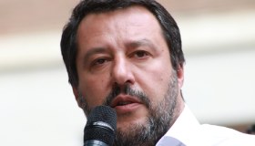 Scontro aperto: anche Salvini “attacca” Stellantis