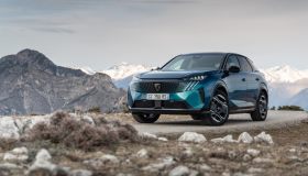 Peugeot rivede i listini: la 3008 ora rientra negli incentivi