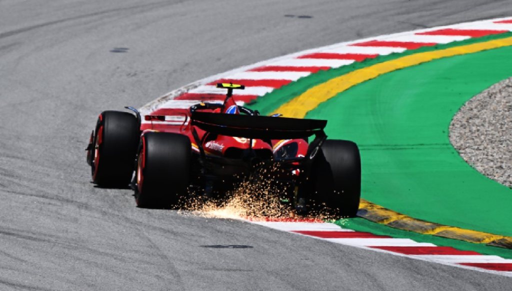 Carlos Sainz (Scuderia Ferrari) - SF-24