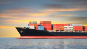 BMW contro la rivendita delle auto bruciate, teme per la sicurezza