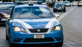 Furti senza scasso nelle auto a Milano: scoperti il ladro e il suo “trucchetto”