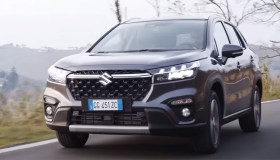 Nuova Suzuki S-Cross Hybrid, SUV che ridefinisce i concetti di sicurezza e connettività