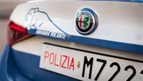 Truffe in auto, la nuova trovata dei malviventi: attenzione al cambio gomme