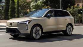 Volvo e la sfida della mobilità sostenibile: EX90 e XC90 le eccellenze tra elettrico e ibrido