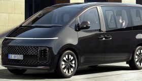 Hyundai Staria Full-Hybrid: il futuro della mobilità è arrivato