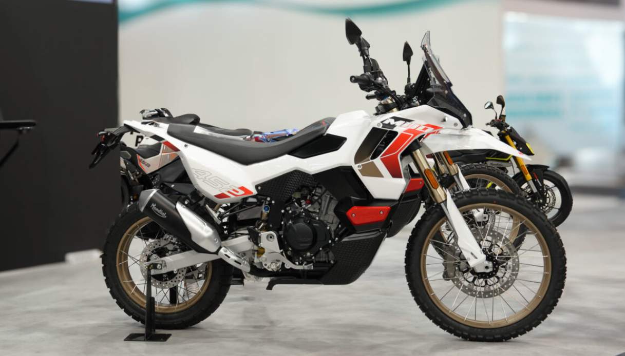 F.B MONDIAL MUD 452