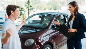 I nuovi limiti Ue, i modelli economici potrebbero ridurre i prezzi medi delle vetture nel 2025