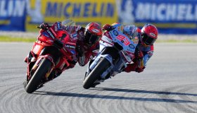 MotoGP, Bagnaia vs Marquez? Si fa largo un terzo incomodo in Ducati