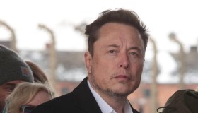 Un giudice fa saltare il bonus da 100 miliardi per Elon Musk