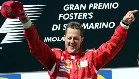 Ferrari, un pensiero speciale per Schumacher: “Sempre nei nostri cuori”